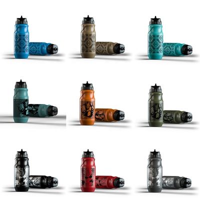 Voedingsmiddelen Silicone Multi-Color Fiets Fles 215*80*80 mm Capaciteit 650ml Outdoor Exercise