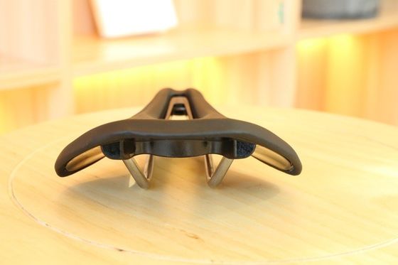 Lichtgewicht MTB/Road Bikes zadel voor alle seizoenen Voorste stoel Mat Zwart