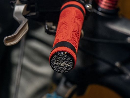 130 mm * 30 mm ENLEE Silica Gel Fiets Handle Bar Grijpen Geschikt voor off-road fietsen