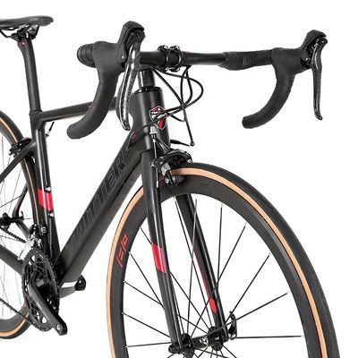 Carbon Fiber Bead Pedal V Brake 22 Speed Road Bike 700c Volledig koolstoffiets voor het voordeel