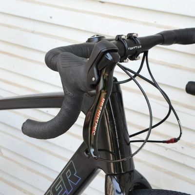 Carbon Frame Gravel Bike 700C*40C 11 Speed APEX Hydraulische schijfrem voor wegraces